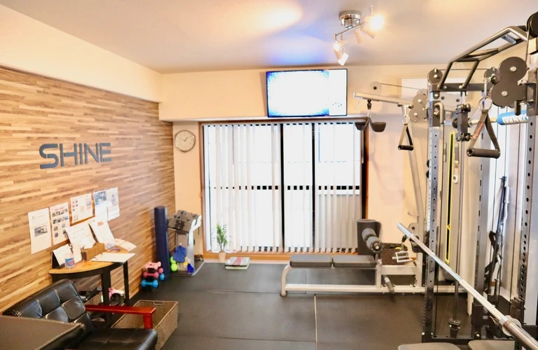 体脂肪が気になる松戸在住の50代のあなたにおすすめのパーソナルジム！SHINE柏店